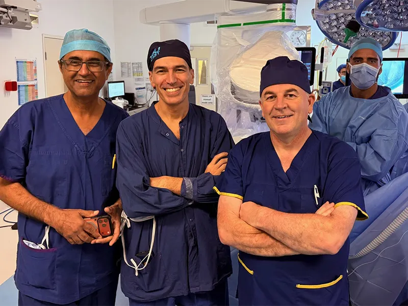 Dr Raji Kooner with Dr Simone Crivellaro and colleagues in theatre during single-port robotic surgery training